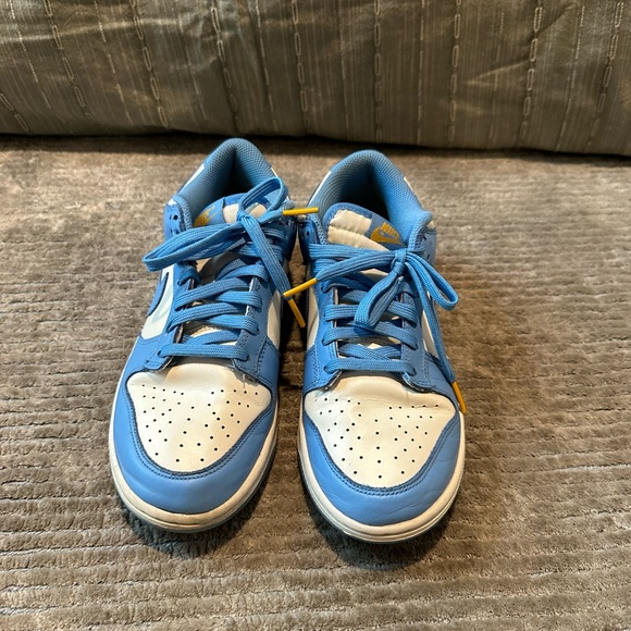 baby blue Nike dunks. Size women’s 8. - Picture 2 of 5